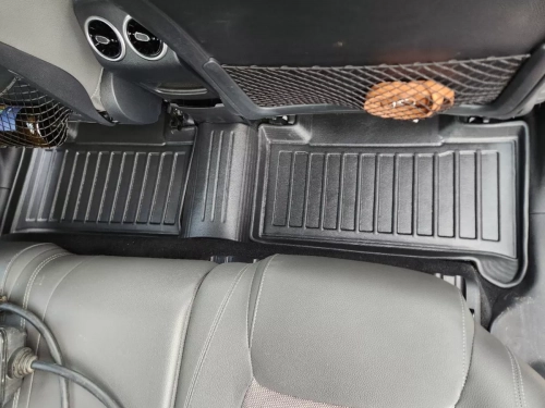 3D килимки в салон Mercedes EQB I (X243; 21-) - Stingray 4