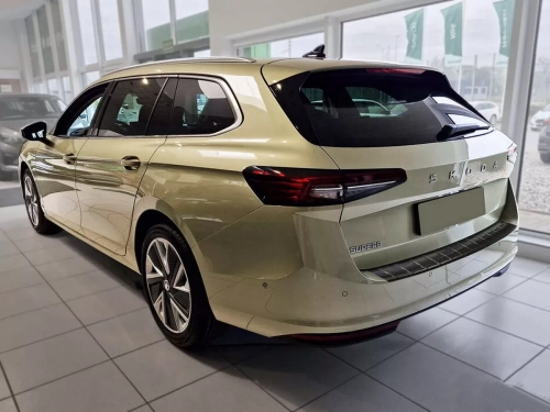 Накладка на задній бампер Skoda Superb IV (3Y; 24-) Універсал - Avisa (графітова) 8