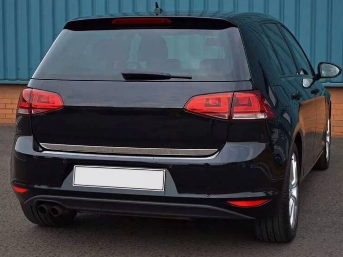 Хром на кромку багажника VW Golf VII (12-20) Htb - Omsa 4