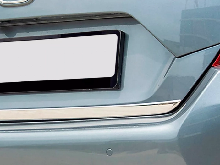 Хром на кромку багажника Honda Civic X (16-21) Sedan - Omsa 3
