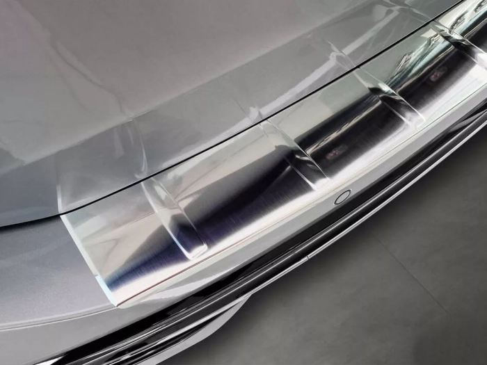 Накладка на задній бампер VW Passat B9 (3J; 23-) Універсал - Avisa (срібна) 3