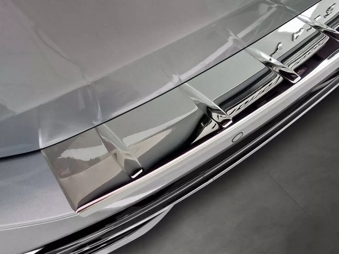 Накладка на задній бампер VW Passat B9 (3J; 23-) Універсал - Avisa (хром) 3