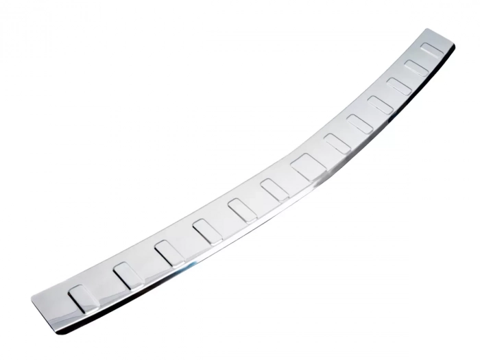 Накладка на задний бампер Opel Zafira Tourer C (11-19) - Carmos (хром) 2