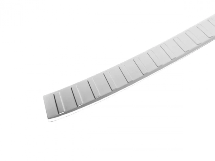 Накладка на задний бампер VW ID.7 (23-) - Carmos (матовая) 2