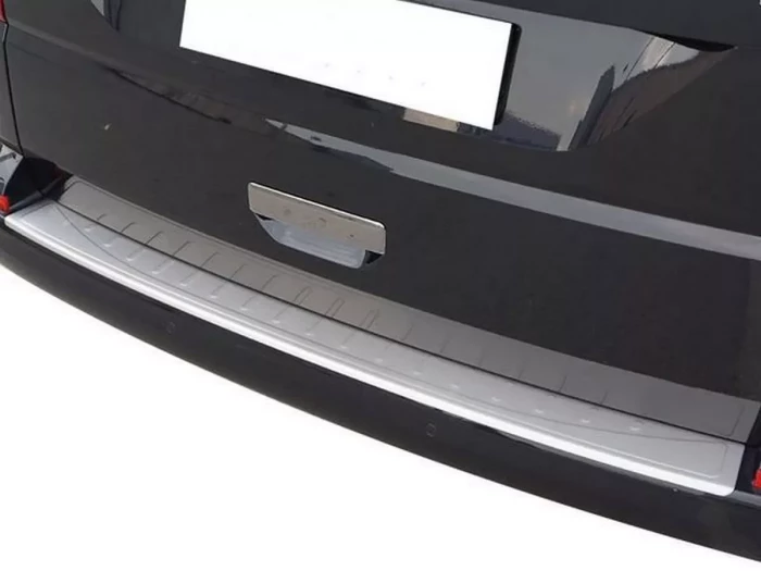 Накладка на бампер VW T6 / T6.1 (15-23) одна дверь - Omsa (матовая) 4