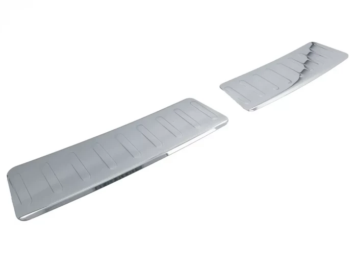 Накладка на задній бампер Dacia Sandero II (B52; 13-20) - Nitto (хром) 2