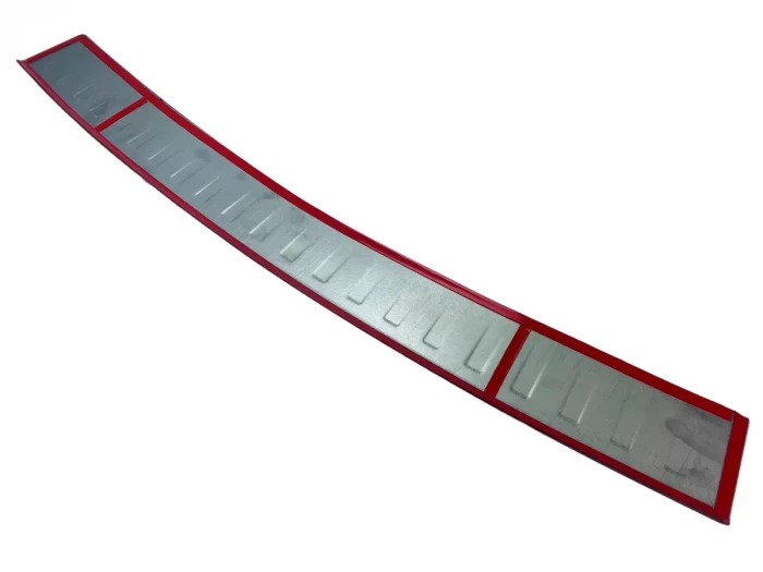 Накладка на бампер VW Golf IV (97-06) 5D Хетчбек - Nitto (чорна) 3