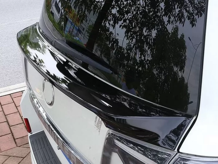 Спойлер нижний Toyota LC 200 (16-21) - черный 3