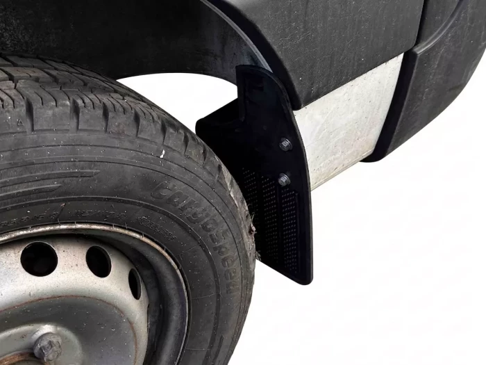 Бризковики Renault Master III (10-23) - прямі 4