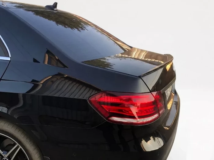 Спойлер багажника Mercedes E W212 (09-16) Sedan - чёрный 7