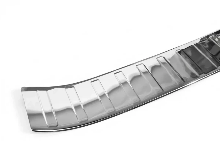 Накладка на задній бампер Nissan X-Trail IV / Rogue (T33; 22-) e-Power - Carmos (глянцева) 2