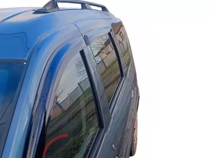 Дефлектори вікон Dacia Logan MCV (07-13) - Defl (накладні) 7