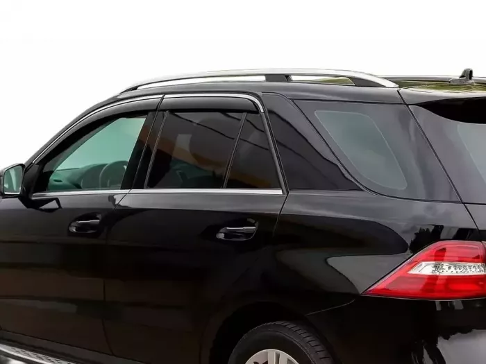 Дефлектори вікон Mercedes ML/GLE W166 (11-19) - Hawk (з хром молдингом) 4