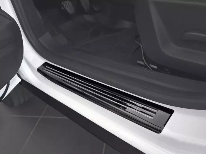 Накладки на пороги Dacia Bigster (24-) - Avisa (глянцеві чорні) 4