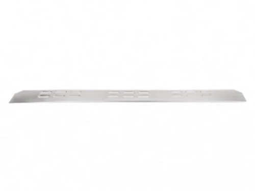 Накладка на задній бампер Land Rover Discovery II (L318; 98-04) 3