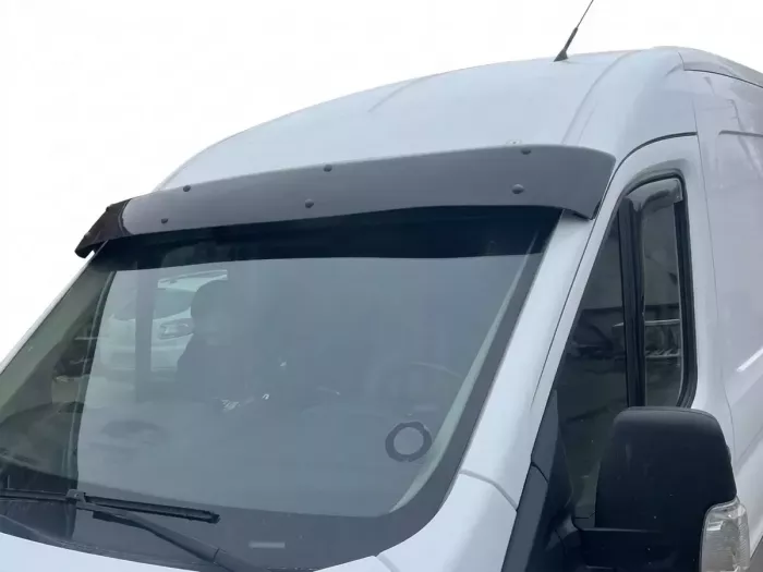 Козирок на лобове скло Ford Transit IV (14-) 3