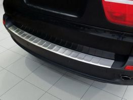 Накладка на задній бампер BMW X5 E70 (06-13) - Avisa