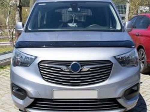 Дефлектор капота OPEL Combo E (2018+) - CappaFe 1