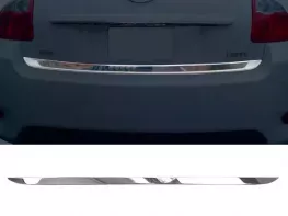 Хром на кромку багажника Toyota Auris I (E150; 06-12) 5D