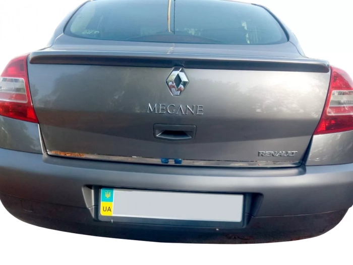 Хром на кромку багажника Renault Megane II (03-09) Седан - Carmos 4