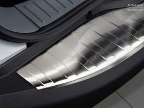 Накладка на задний бампер Ford S-Max (06-14) - Avisa 3