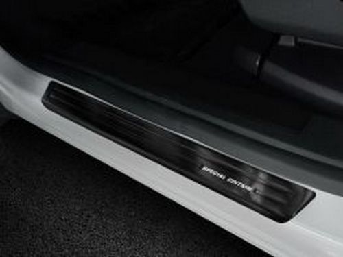 Накладки на пороги Citroen C5 Aircross (17-) - Avisa (чёрные) 2