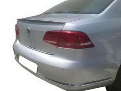 Спойлер багажника VW Passat B7 (11-15) Sedan