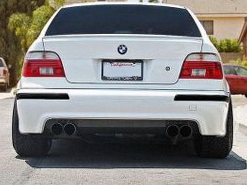 BMW E39 M5 диффузр заднего бампера два выхлопа 1