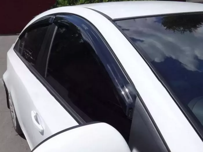 Дефлекторы окон Chevrolet Cruze J300 (09-16) Sedan - Hic (накладные) 2