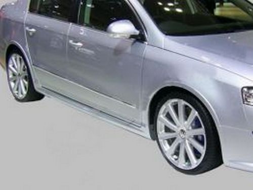 Накладки на боковые пороги VW Passat B6 (R36 стиль) 1