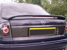 Спойлер багажника низкий OPEL Astra F (91-) Sedan