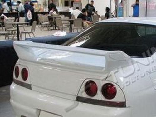 Спойлер багажника NISSAN Skyline R33 (93-98)