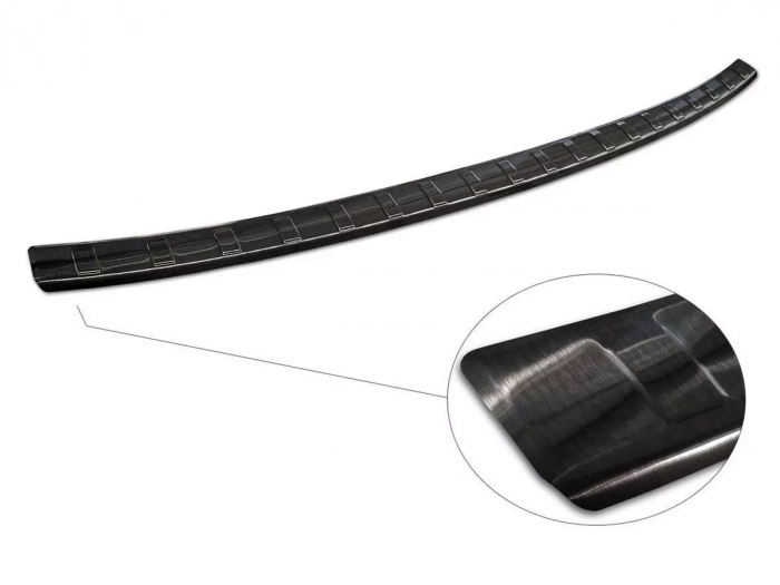 Накладка на задній бампер Mitsubishi Eclipse Cross PHEV (21-) - Avisa (чорна) 1