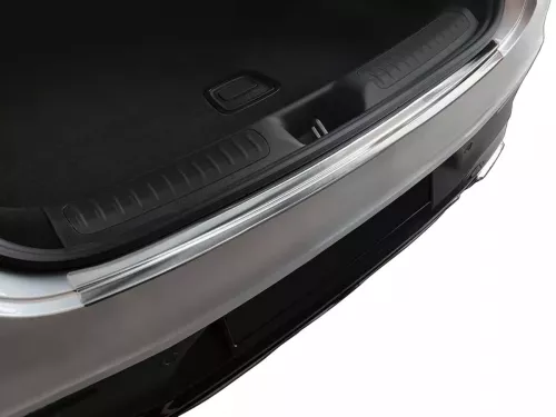 Накладка на задний бампер Mercedes GLC Coupe II C254 (23-) - Avisa (серебряная) 4