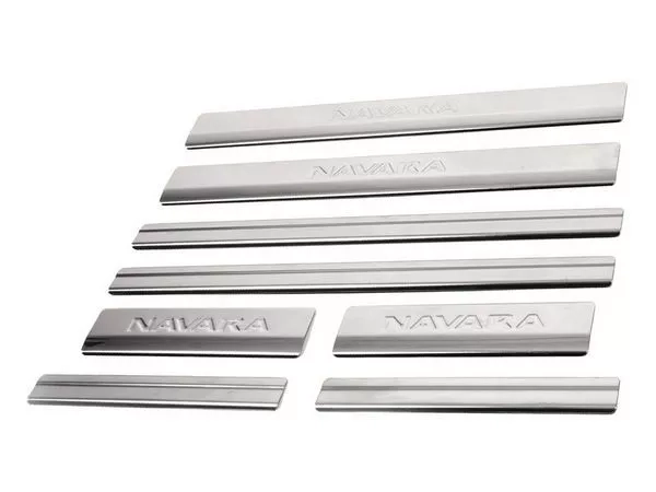 Накладки на пороги Nissan Navara III (D40; 05-14)