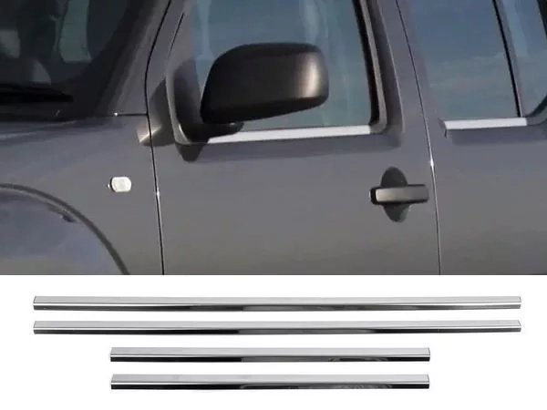 Хром нижні молдинги вікон Nissan Navara III (D40; 05-14)