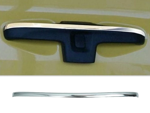 Хром накладка на ручку багажника Opel Vivaro A (01-14) - підйомні двері