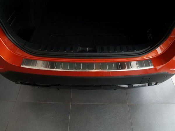 Накладка на задній бампер BMW X1 E84 (09-12) - Avisa