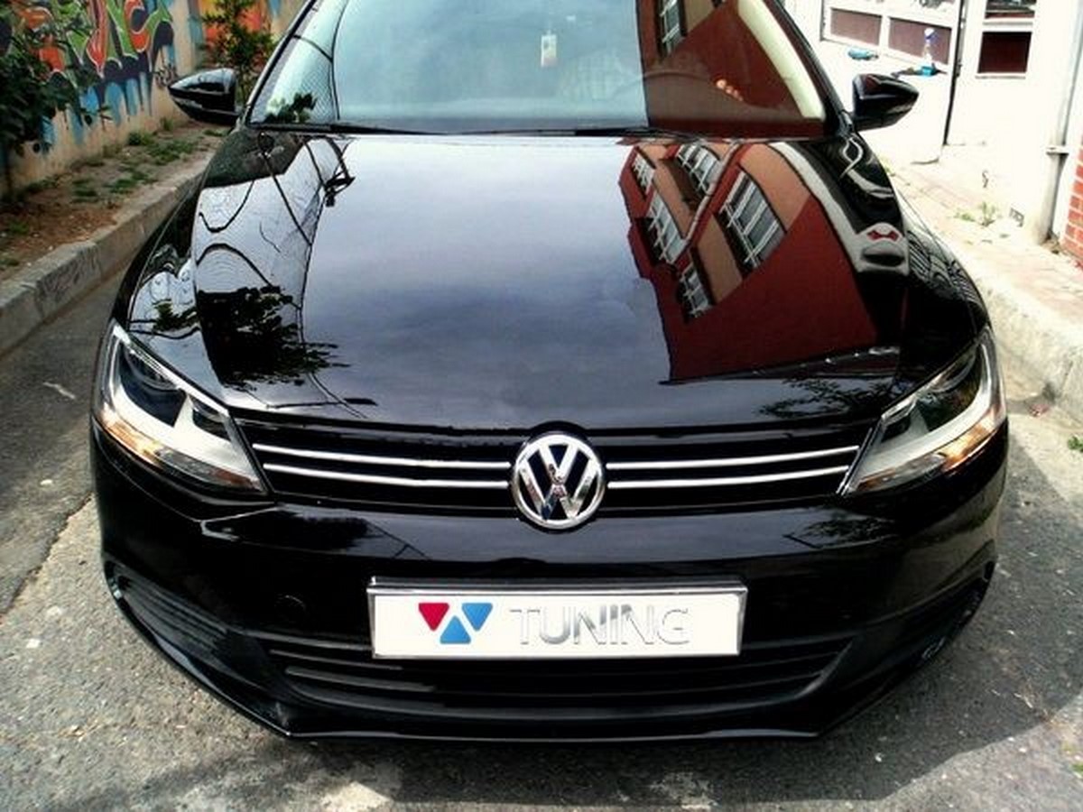 Хром накладки на решётку радиатора VW Jetta A6 (11-14)