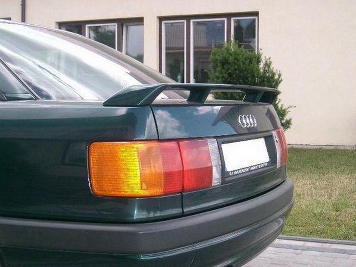 Спойлер багажника Audi 80 B3 / B4 (86-95) Sedan - четыре ножки