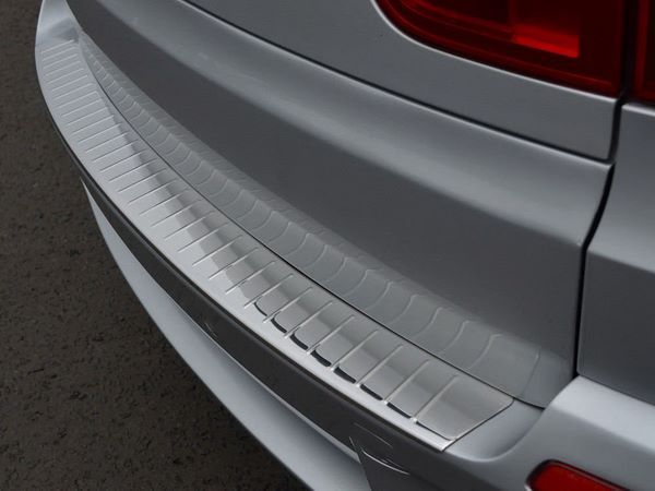 Накладка на задний бампер BMW X5 E70 (06-13) - Omsa