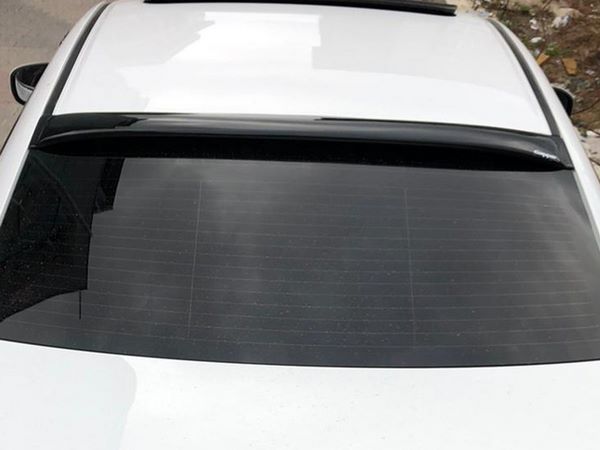 Спойлер на стекло HONDA Civic 9 (12-15) Sedan - чёрный