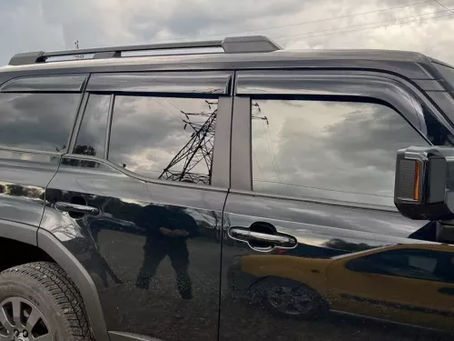 Дефлектори вікон Toyota LC Prado V (J250; 24-) - Hawk (накладні, 6 шт) 4