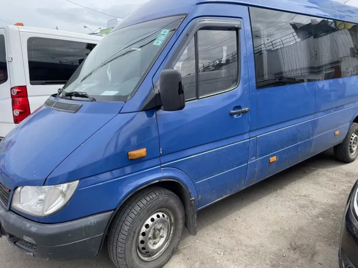 Дефлекторы окон Mercedes Sprinter W901 (95-06) - Hic (накладные) 8