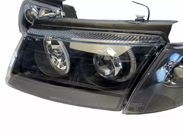 Фары VW Passat B5 3B (96-00) - H7 ангельские глазки чёрные 6
