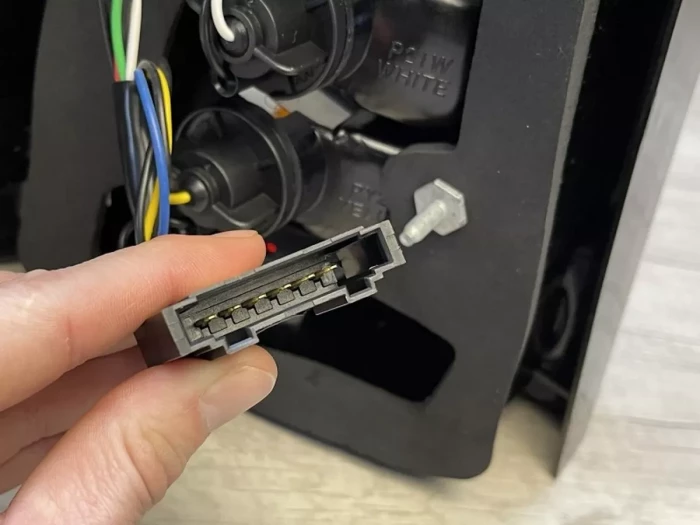 Фонари задние VW Bora A4 (99-06) Универсал - красно-белые 3