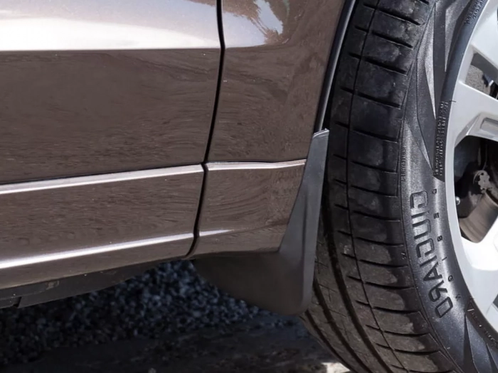 Брызговики Audi Q5 I (8R; 08-17) - Classic (тонкие) 6