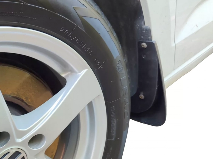 Брызговики VW Touran II (5T; 15-) - Classic 5