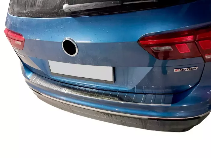 Накладка на задний бампер VW Tiguan II / Allspace (16-23) - Nitto 8