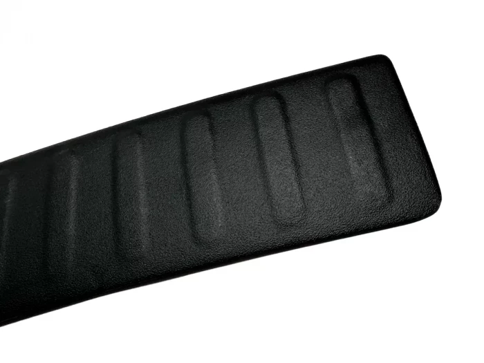 Накладка на задний бампер Dacia Sandero II (B52; 13-20) - Nitto (ABS, черная) 2